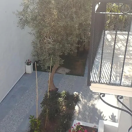 Iz Birak Butik Marina Hotel *