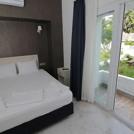 Iz Birak Butik Marina Hotel *