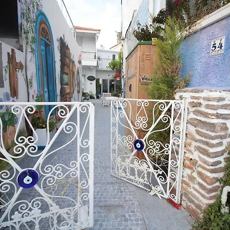 Iz Birak Butik Marina Bodrum